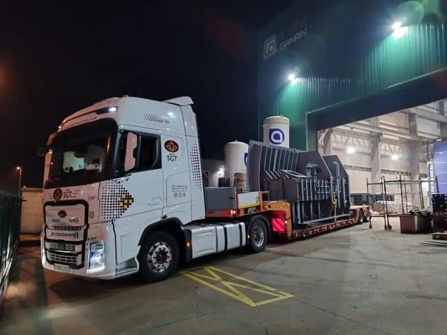 Escolta para transporte especial SGT